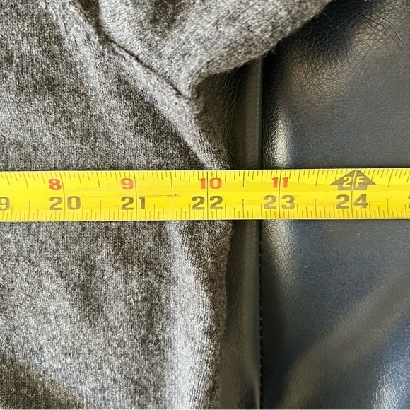 Banana Republic Men's Sweater Large Gray Shawl Collar Merino Wool Blend - Picture 15 of 16